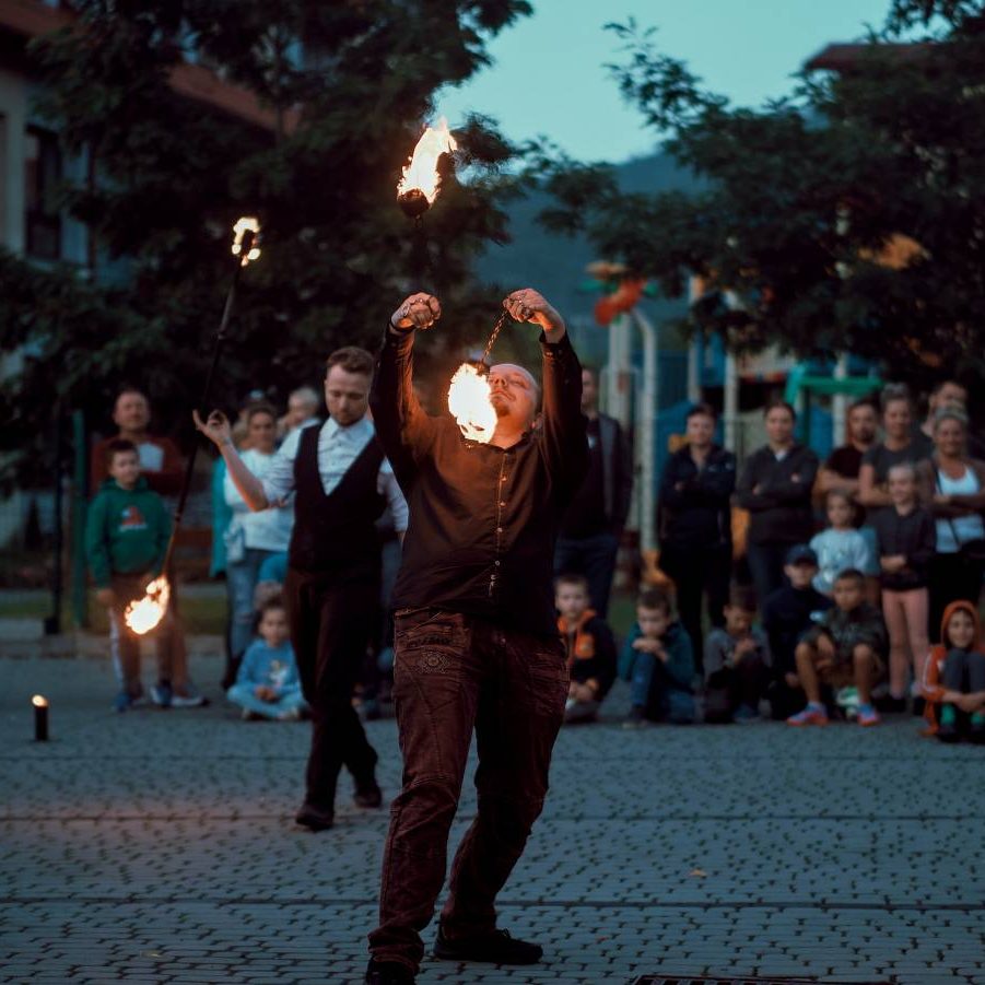 fire show Tesserakt 14