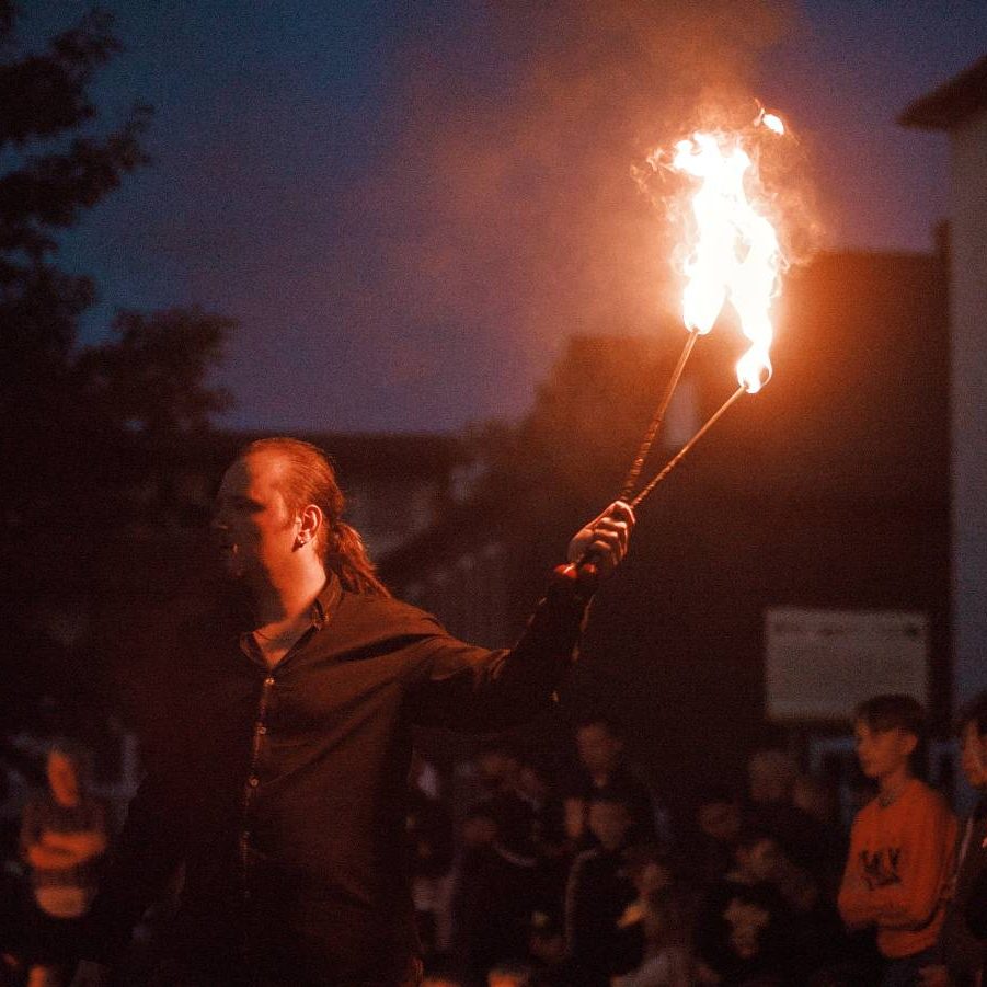 fire show Tesserakt 84