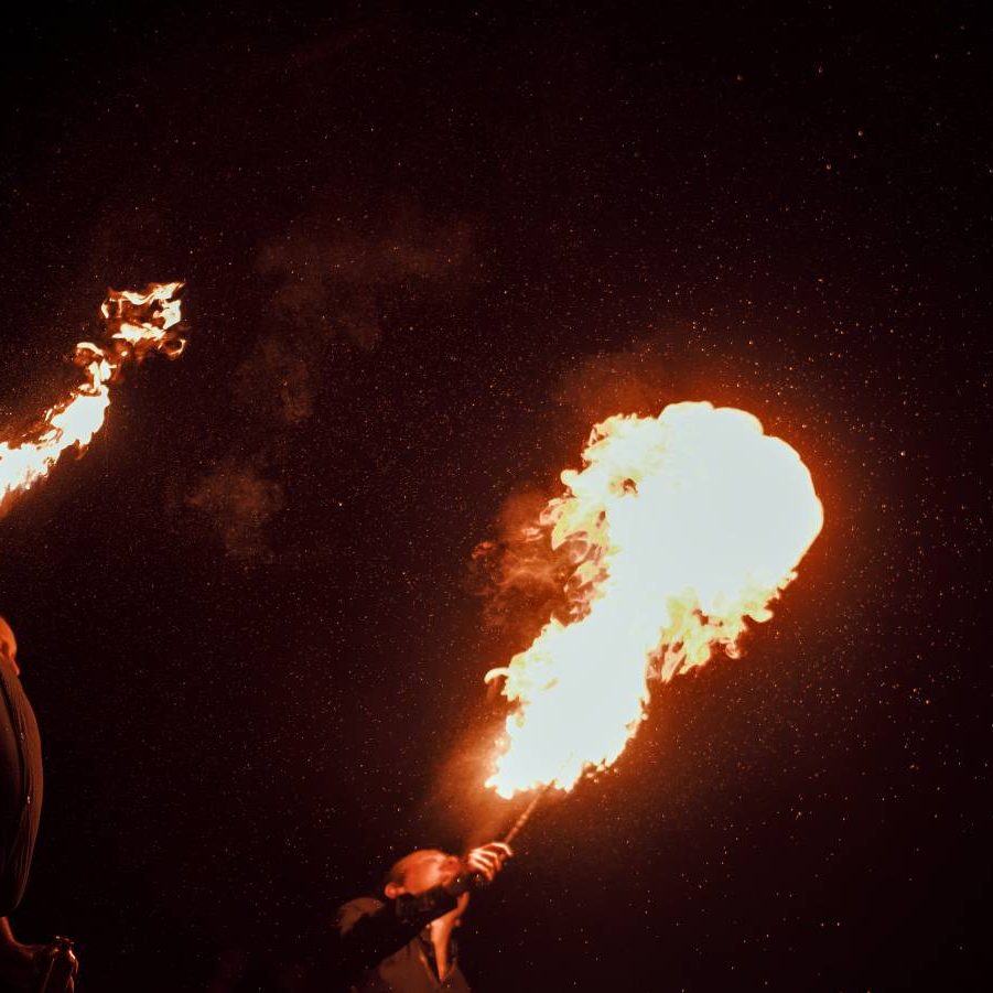 fire show Tesserakt 98